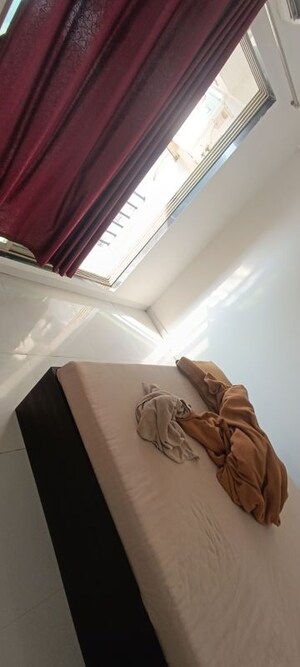 Furnished Amenities in 2 BHK Apartment at Nerul – for Sale