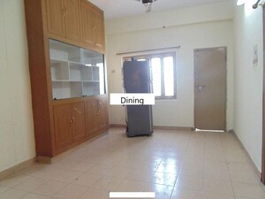 Room in 2 BHK Apartment at Vahini Apartment, Kukatpally – for Sale