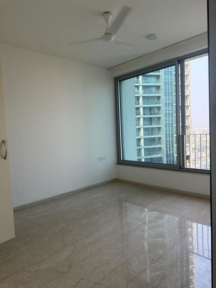 Room, oberoi-realty-esquire 3 Bedroom 2300 Sq.Ft. Apartment In Goregaon East Mumbai 10228755
