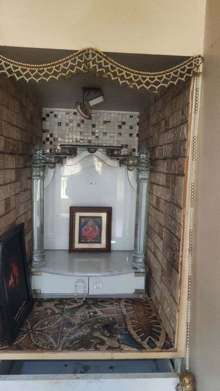 Living Room, brahmand 2 Bedroom 700 Sq.Ft. Apartment In Brahmand Thane 10228746