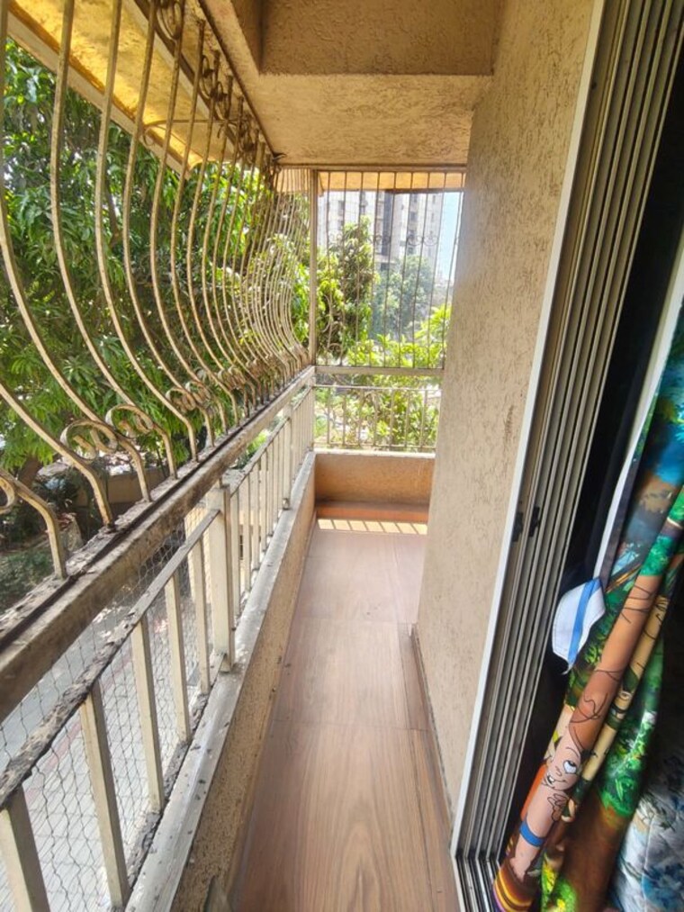 Balcony, brahmand 2 Bedroom 700 Sq.Ft. Apartment In Brahmand Thane 10228746
