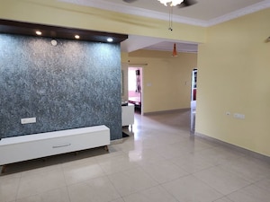 Room in 3 BHK Apartment at Brio Lake Breeze, Hebbal Kempapura – for Sale