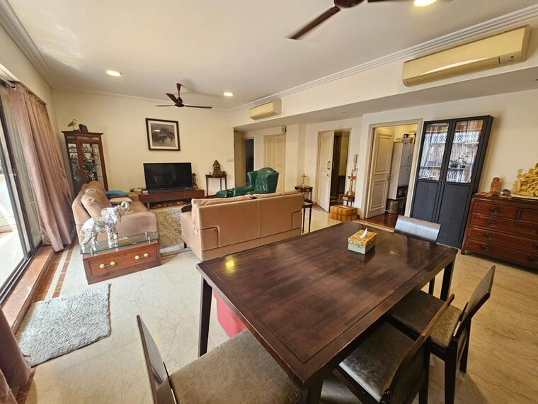 Living Room, bandra west 4 Bedroom 2500 Sq.Ft. Apartment In Bandra West Mumbai 10228796