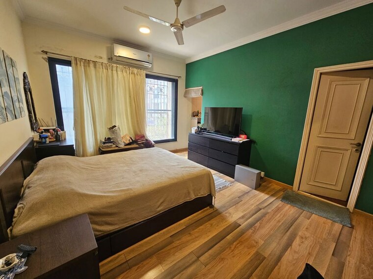 Bedroom, bandra west 4 Bedroom 2500 Sq.Ft. Apartment In Bandra West Mumbai 10228796