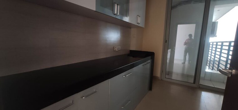 Kitchen, oberoi-exquisite-goregaon 3 Bedroom 1600 Sq.Ft. Apartment In Goregaon East Mumbai 10228790