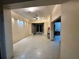 Room in 2 BHK Apartment at Koregaon Park – for Rent