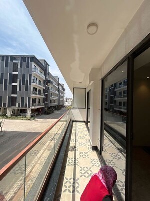 Balcony in 3 BHK Builder Floor at Signature Global City 63A, Sector 63a – for Sale