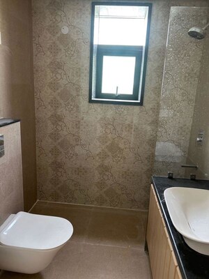 Bathroom in 3 BHK Builder Floor at Signature Global City 63A, Sector 63a – for Sale