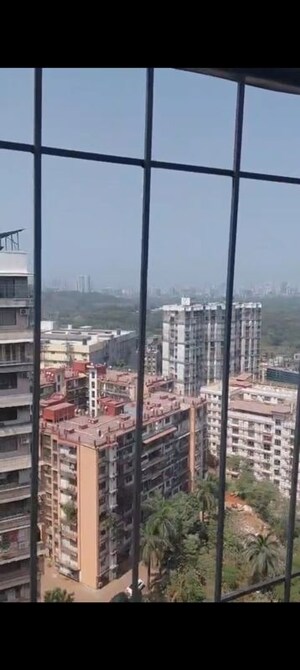 2 BHK Apartment For Rent in Royal Palms Garden View, Goregaon East