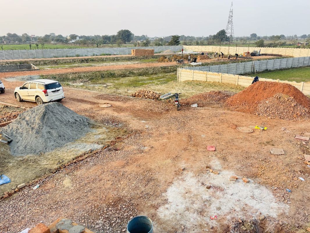 Plot For Sale in AKJ Gokul Dham