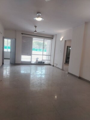 Room in 2 BHK Apartment at Vasant Kunj – for Sale