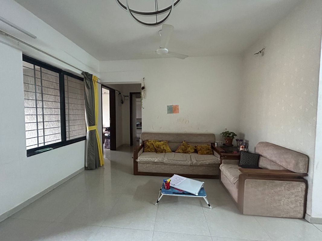 2 BHK Apartment For Sale in Saarrthi Shimmer N Shine