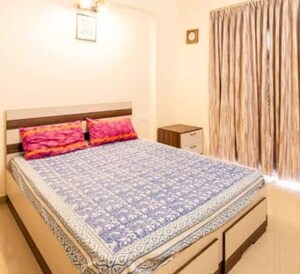  Pg For Rent in Vineet Khand