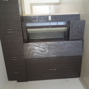 Room in 2 BHK Apartment at Gomti Nagar – for Rent