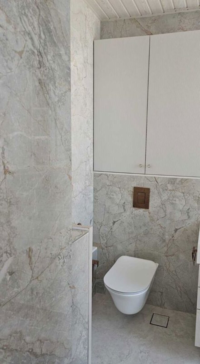 Bathroom, hubtown-25-south 3 Bedroom 1600 Sq.Ft. Apartment In Prabhadevi Mumbai 10229005