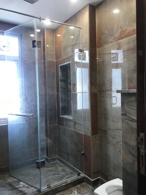 Building Lobby in 3 BHK Builder Floor at Greater Kailash Part 3 – for Rent