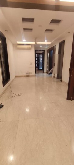 3 BHK + Pooja Room,Servant Room Builder Floor For Rent in Greater Kailash Part 3