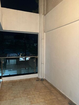 Room in 2 BHK Apartment at Blue Skky Olive, Wagholi – for Rent