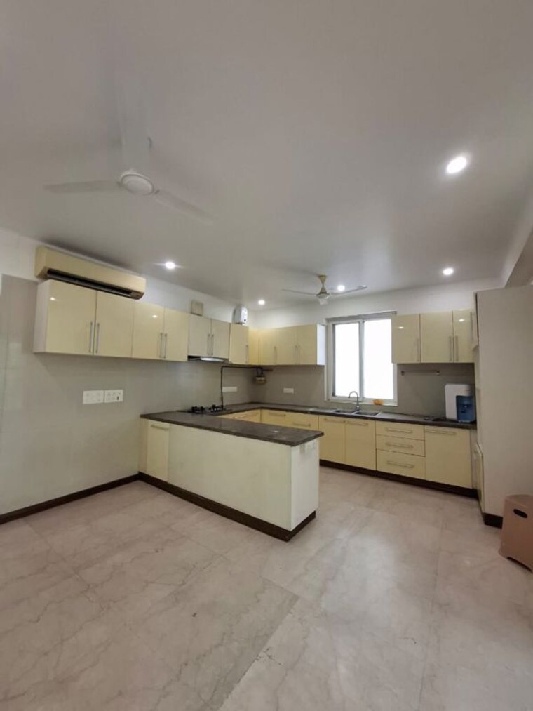 Kitchen, anand niketan 4 Bedroom 2700 Sq.Ft. Builder Floor In Anand Niketan Delhi 10229055