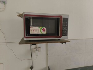 Furnished Amenities in 2.5 BHK Apartment at Pimple Saudagar – for Rent