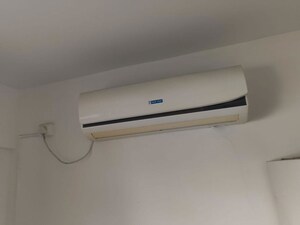 Furnished Amenities in 2.5 BHK Apartment at Pimple Saudagar – for Rent