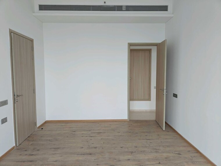 Room, rustomjee-crown 4 Bedroom 2100 Sq.Ft. Apartment In Prabhadevi Mumbai 10229079