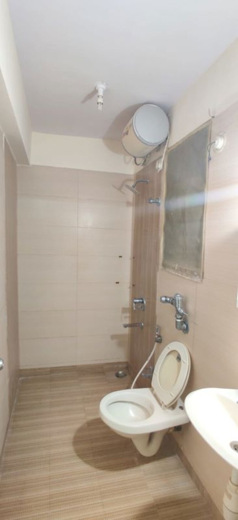 Bathroom, sethia-grandeur 2 Bedroom 680 Sq.Ft. Apartment In Bandra East Mumbai 10229078