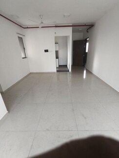 2 BHK Apartment For Rent in Runwal Eirene