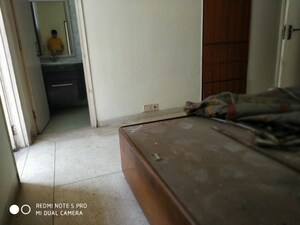 Room in 2 BHK Builder Floor at SS Southend Floors, South City 2 – for Sale