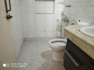 Bathroom in 2 BHK Builder Floor at SS Southend Floors, South City 2 – for Sale