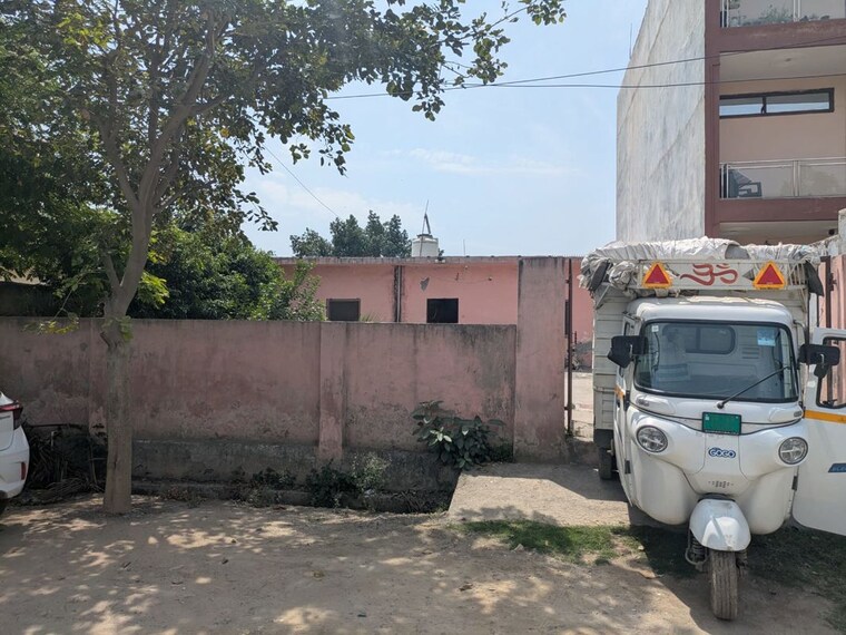  Parking, sector 2 greater noida 2 Bedroom 220 Sq.Mt. Independent House In Sector 2 Greater Noida Greater Noida 10229154