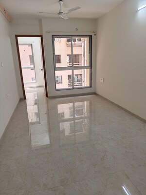 Room in 3 BHK Apartment at Creek Crest CHS, Andheri West – for Sale