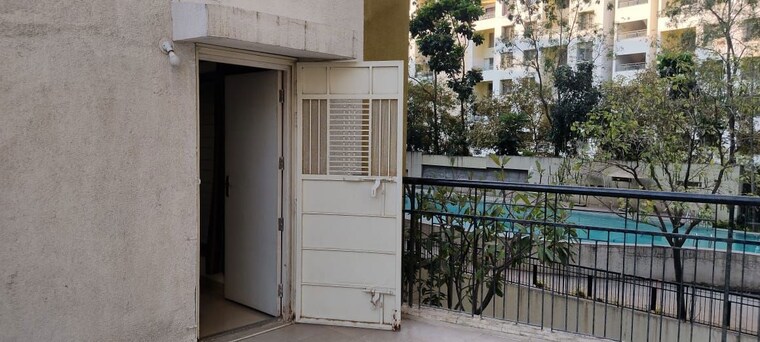 Balcony, kalpataru-splendour 3 Bedroom 1200 Sq.Ft. Apartment In Wakad Pune 10229172