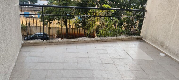 Balcony, kalpataru-splendour 3 Bedroom 1200 Sq.Ft. Apartment In Wakad Pune 10229172