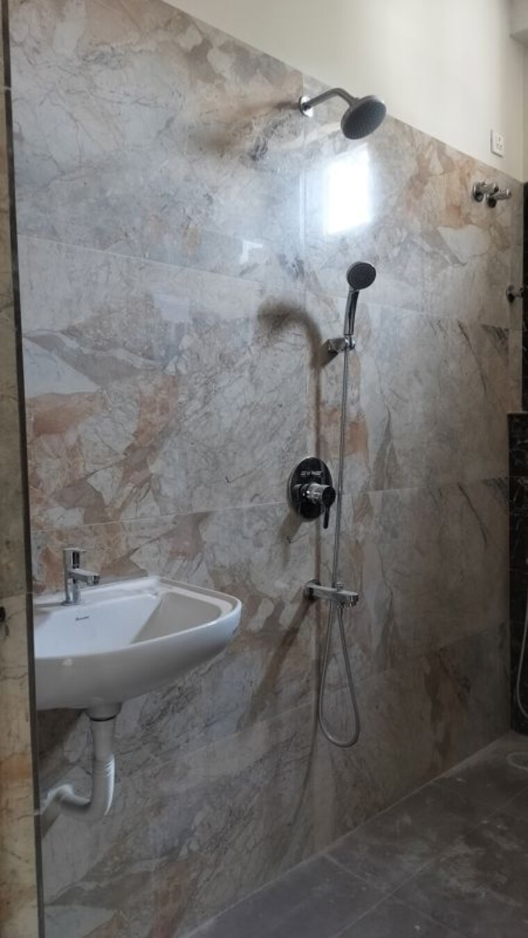 Bathroom, ranjanikrishna-prime 3 Bedroom 2050 Sq.Ft. Apartment In Film Nagar Hyderabad 10229176