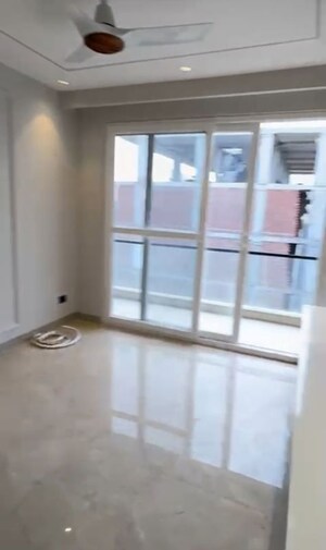 Room in 3 BHK Apartment at Anant Raj Estate The Villas, Sector 63a – for Rent