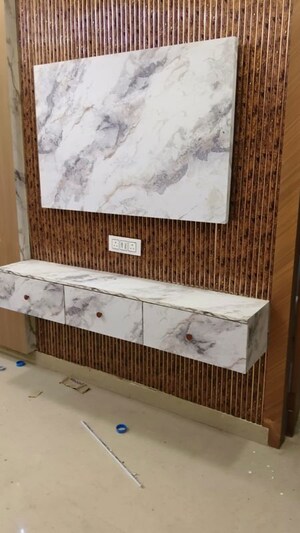 Bedroom in 2 BHK Builder Floor at Shakti Khand Iii – for Rent