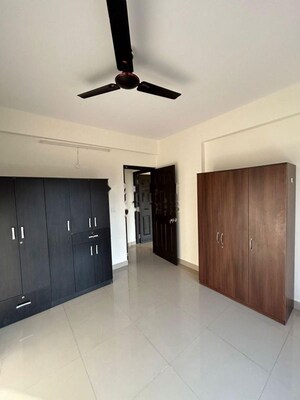 Room in 4 BHK Apartment at NVT Life Square, Whitefield – for Rent