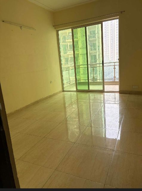 3 BHK Apartment For Rent in Gaur Saundaryam