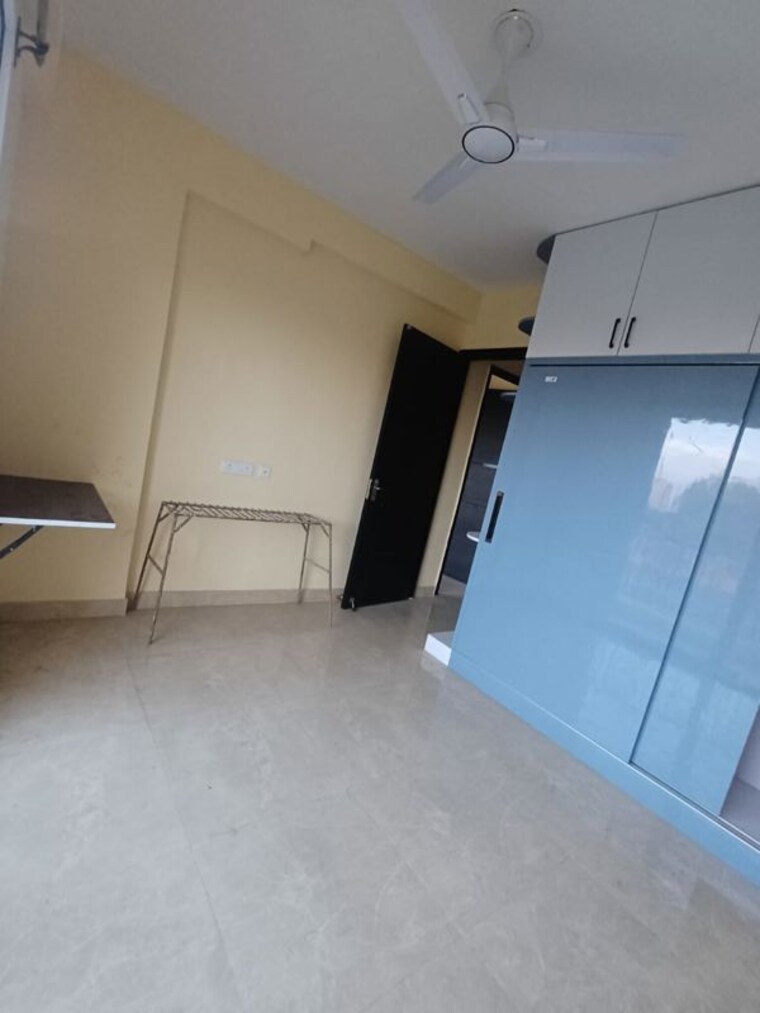 Room, signature-global-park 2 Bedroom 822 Sq.Ft. Builder Floor In Sohna Sector 36 Gurgaon 10229346