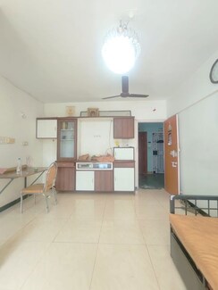 3 BHK + Pooja Room Apartment For Rent in Windsor Garden Enclave
