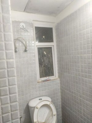 Bathroom in 2 BHK Apartment at Amrapali Centurian Park, Tech Zone 4 Greater Noida – for Rent