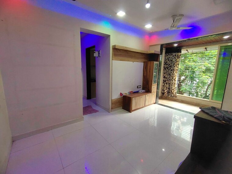 Room, mohan-geenwoods 2 Bedroom 650 Sq.Ft. Apartment In Badlapur West Thane 10229496