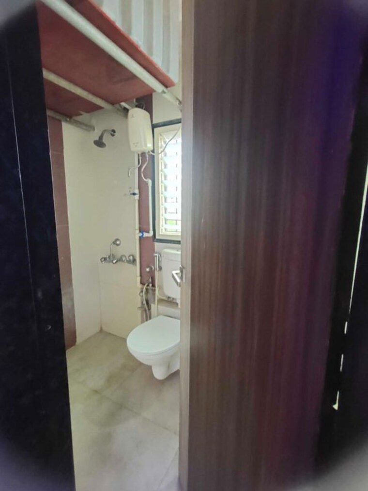 Bathroom, mohan-geenwoods 2 Bedroom 650 Sq.Ft. Apartment In Badlapur West Thane 10229496