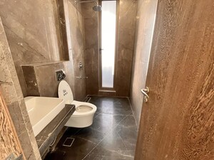 Bathroom in 2 BHK Apartment at Prestige Jasdan Classic, Mahalaxmi – for Rent