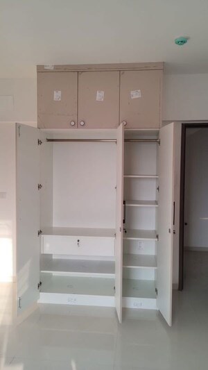 Bedroom in 2 BHK Apartment at Gada Anutham, Hadapsar – for Rent