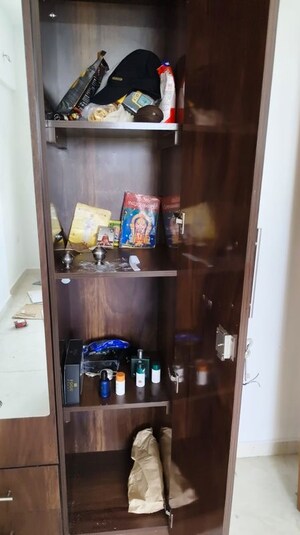 Furnished Amenities in 2.5 BHK Apartment at River Scape, Dombivli East – for Rent