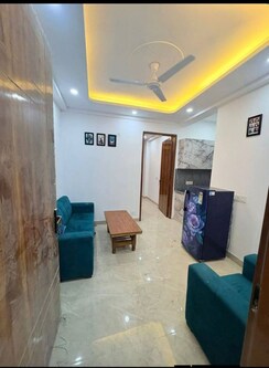 1 BHK + Pooja Room Builder Floor For Rent in Saket