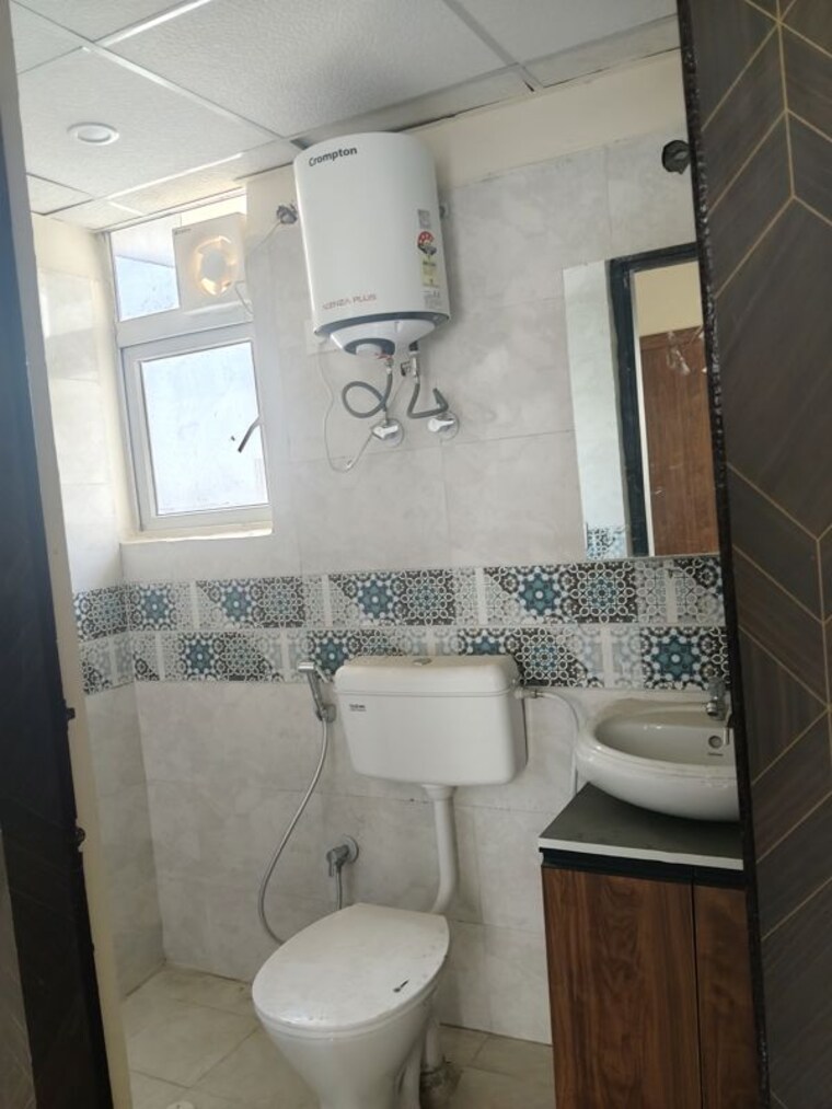 Bathroom, signature-global-prime 2 Bedroom 573 Sq.Ft. Apartment In Sector 63a Gurgaon 10230030