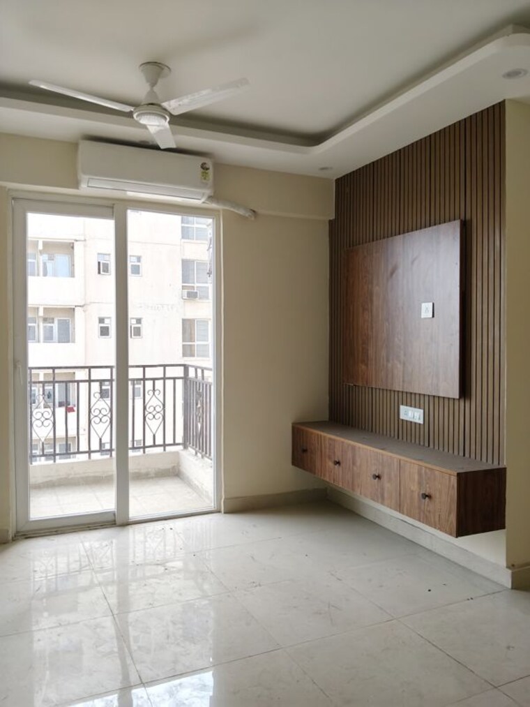 Room, signature-global-prime 2 Bedroom 573 Sq.Ft. Apartment In Sector 63a Gurgaon 10230030